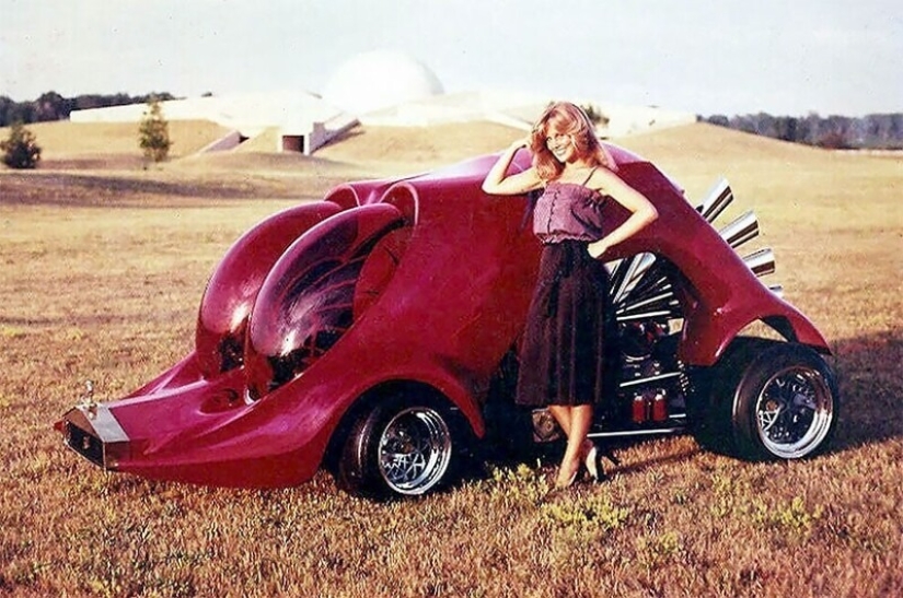 Cómo los diseñadores de los años 70 imaginaron el coche del futuro