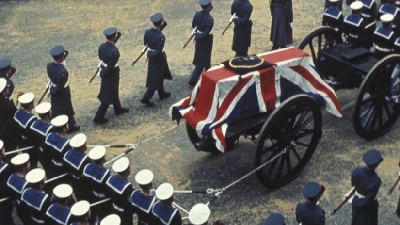 Cómo se llevaron a cabo los funerales de personajes famosos más caros y magníficos de la historia