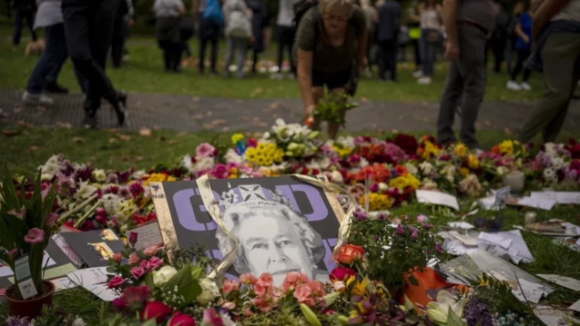 Cómo se llevaron a cabo los funerales de personajes famosos más caros y magníficos de la historia