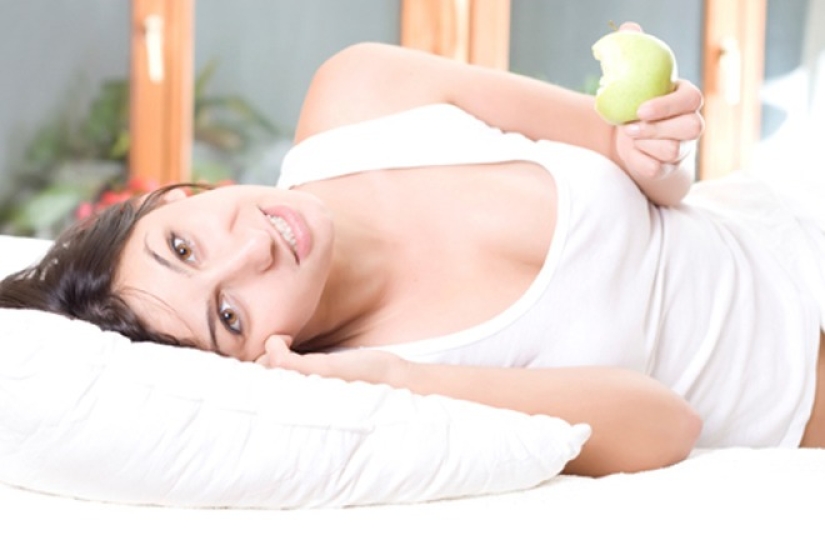 Cold - slimness comrade: experts told how to lose weight during sleep