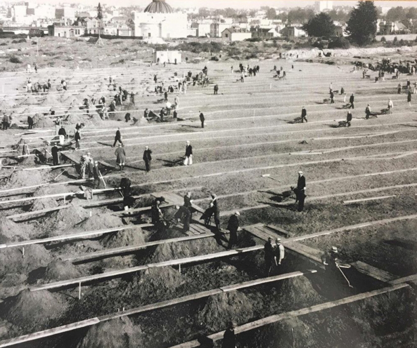 Colma es una ciudad cementerio estadounidense que vive de los muertos.