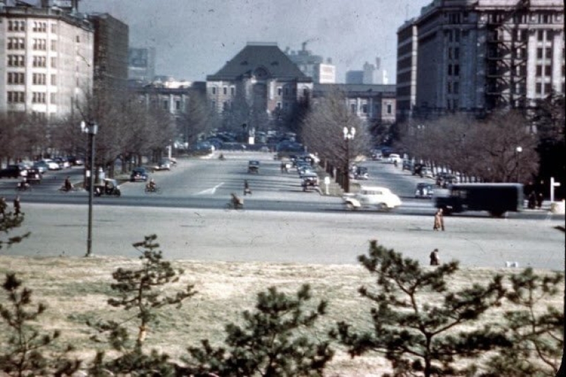 Color photographs of Japan in the beginning of 1950