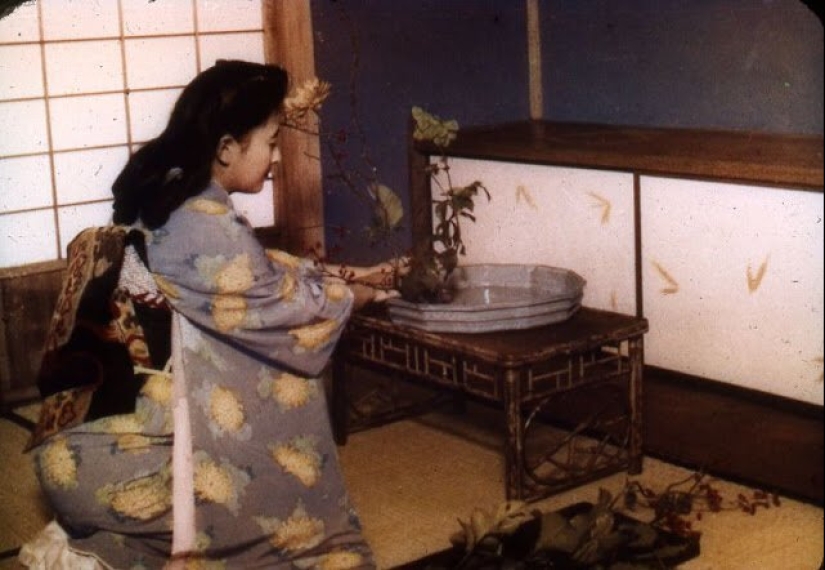 Color photographs of Japan in the beginning of 1950