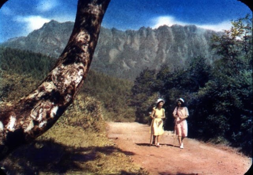 Color photographs of Japan in the beginning of 1950