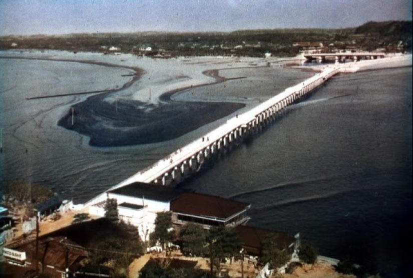 Color photographs of Japan in the beginning of 1950