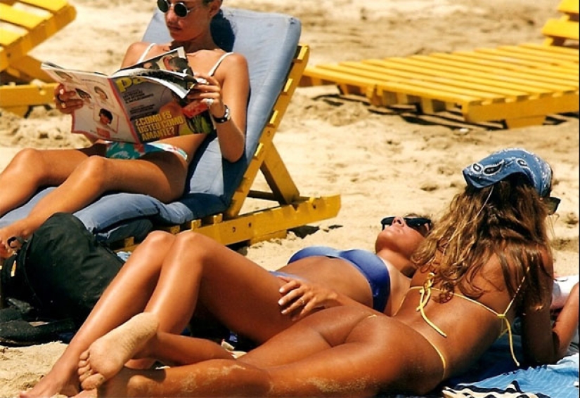 Color photos of beach life in Chile in the 1980s