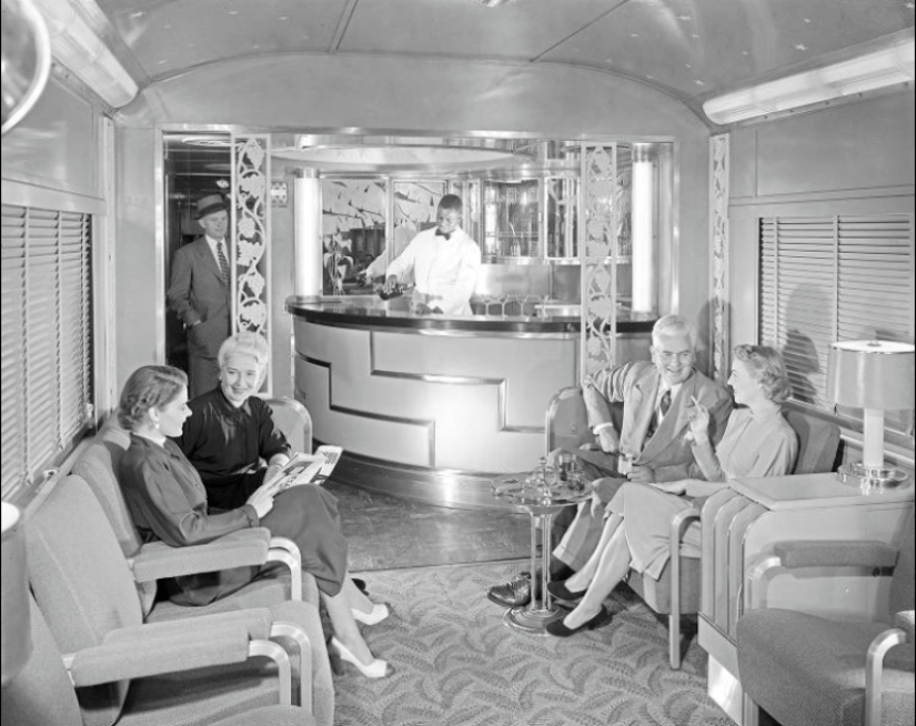 Comfort and luxury on the rails: here's what train travel in the United States looked like in the 1950s