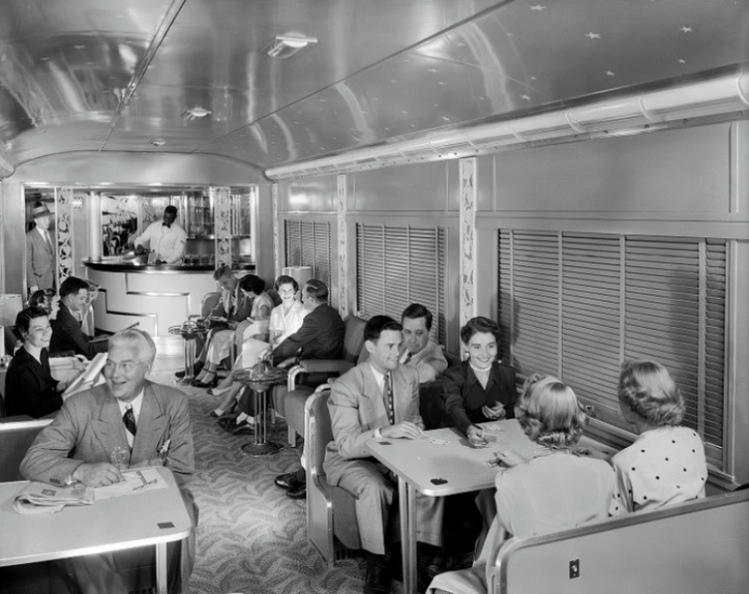 Comfort and luxury on the rails: here's what train travel in the United States looked like in the 1950s