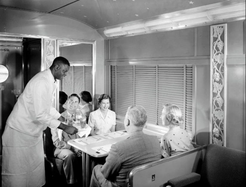 Comfort and luxury on the rails: here's what train travel in the United States looked like in the 1950s