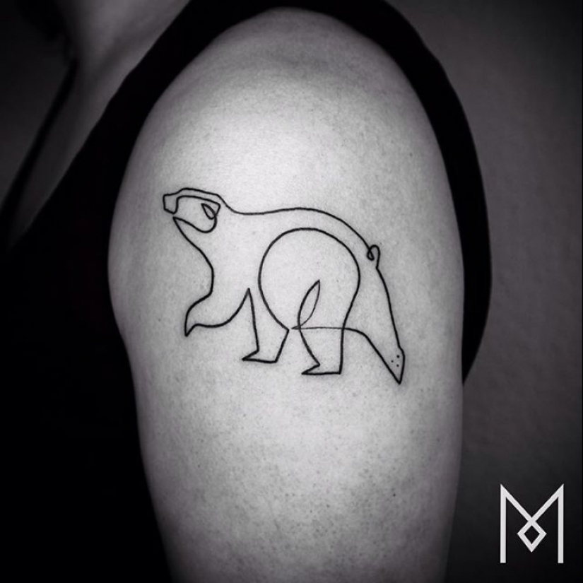 Cool tatuajes minimalistas dibujados en una línea