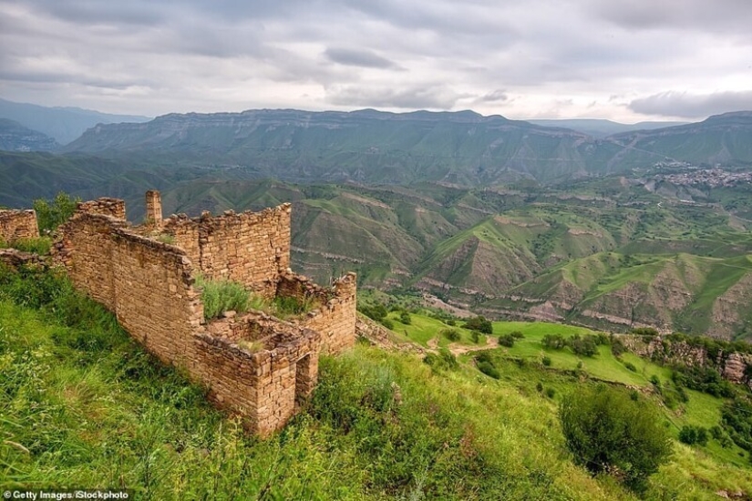 Creepy ghost villages of Dagestan: photos and videos from drones