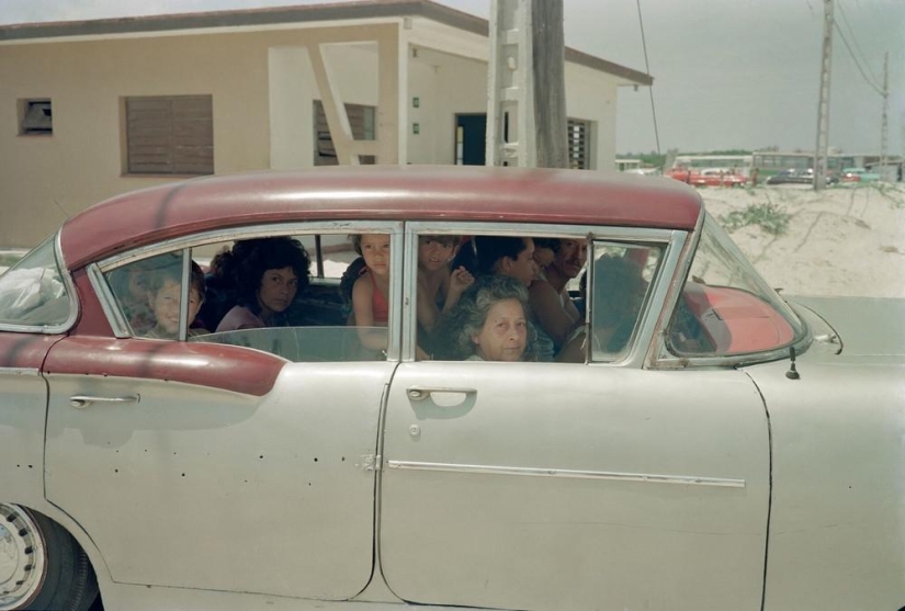 Cuba en la década de 1990 en imágenes de Tria Jovan