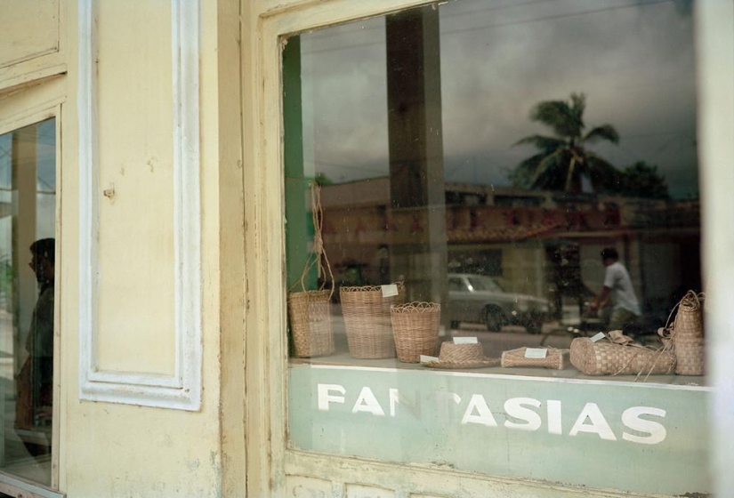 Cuba in the 1990s in pictures by Tria Jovan