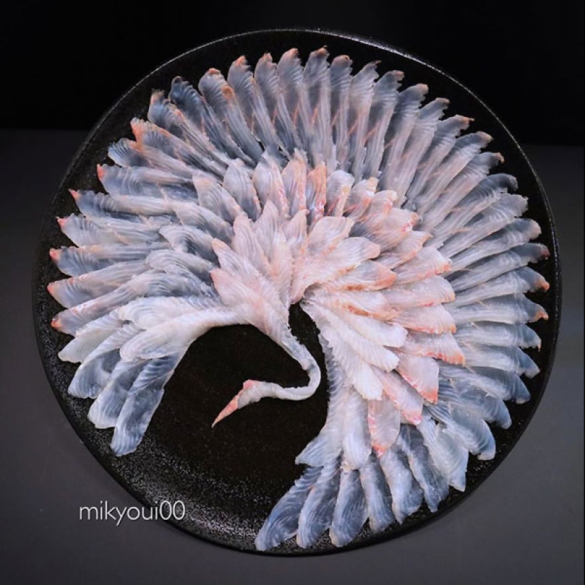 Culinary art plates: Japanese chef turns cutting fish into real masterpieces