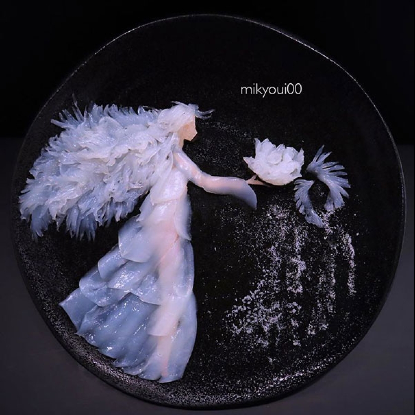 Culinary art plates: Japanese chef turns cutting fish into real masterpieces