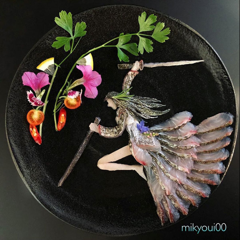 Culinary art plates: Japanese chef turns cutting fish into real masterpieces