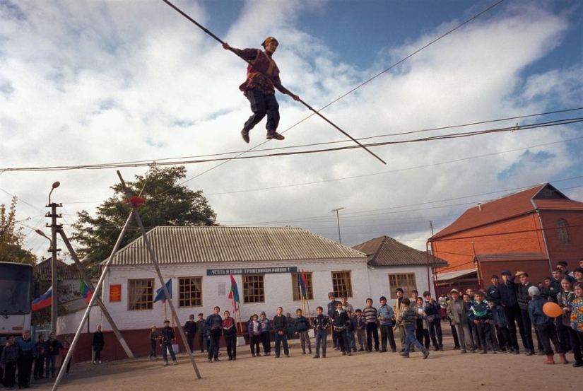 Dagestan, 2000, photograph by Thomas Dvorak