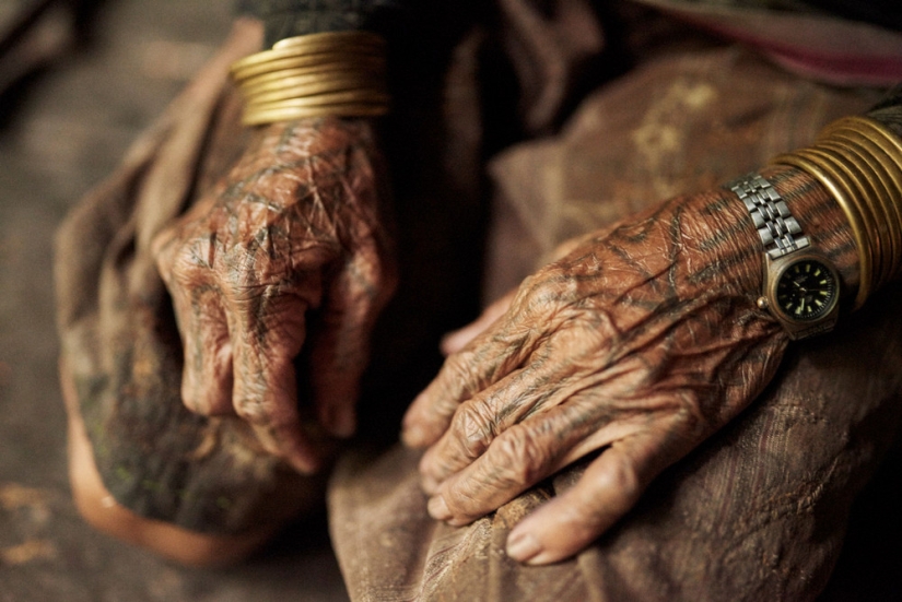 Desaparecerán en los próximos 100 años: un fotógrafo mostró las tribus en peligro de extinción