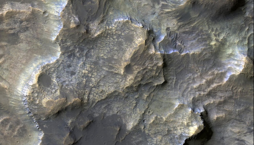 Descubrimientos recientes en Marte podrían acercar a los científicos a encontrar signos de vida antigua en Marte