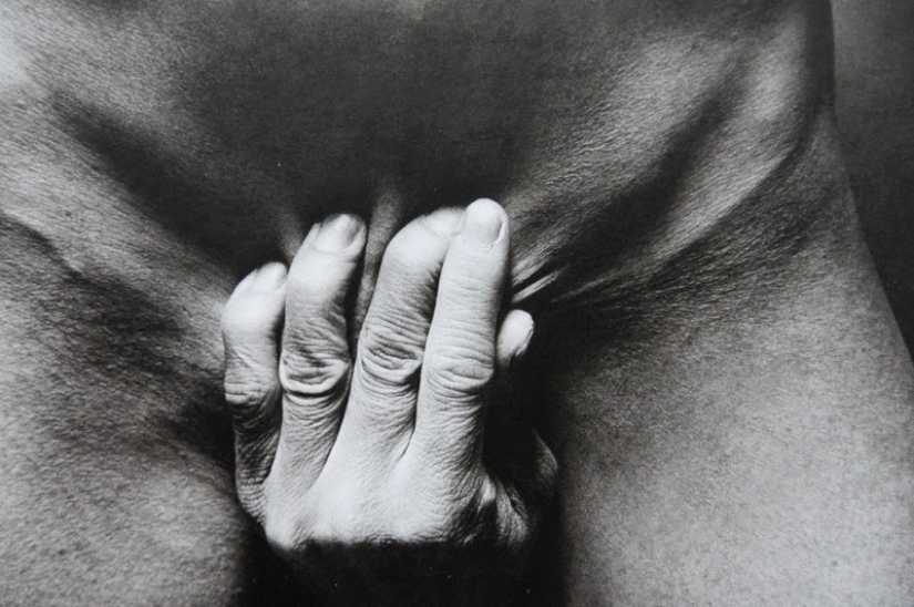 Desnudo surrealista de un fotógrafo japonés