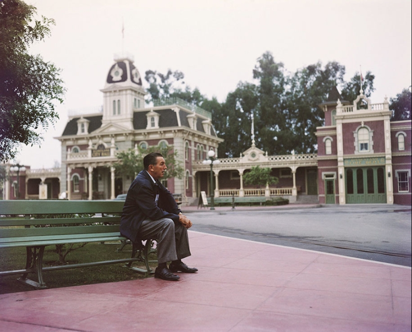 Disneyland en su día de apertura en 1955