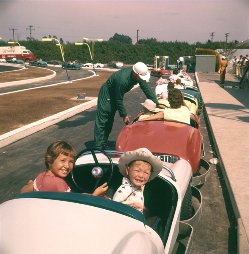 Disneyland en su día de apertura en 1955