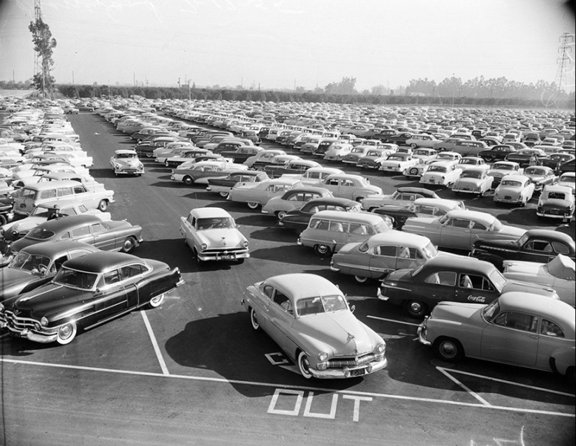 Disneyland en su día de apertura en 1955