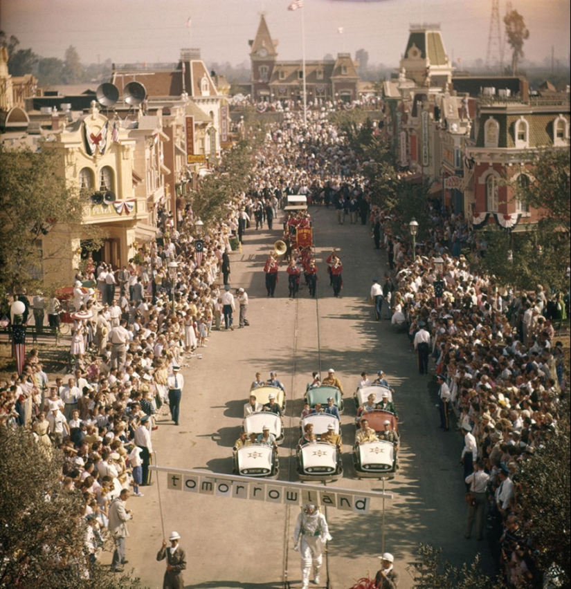 Disneyland en su día de apertura en 1955