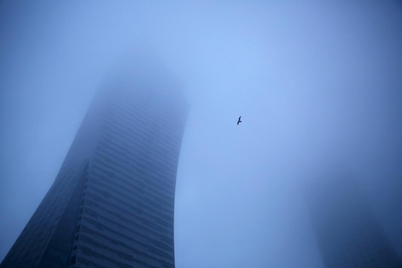 Dizzying and fascinating photos: cities in the clouds