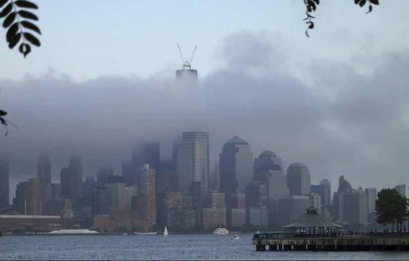 Dizzying and fascinating photos: cities in the clouds