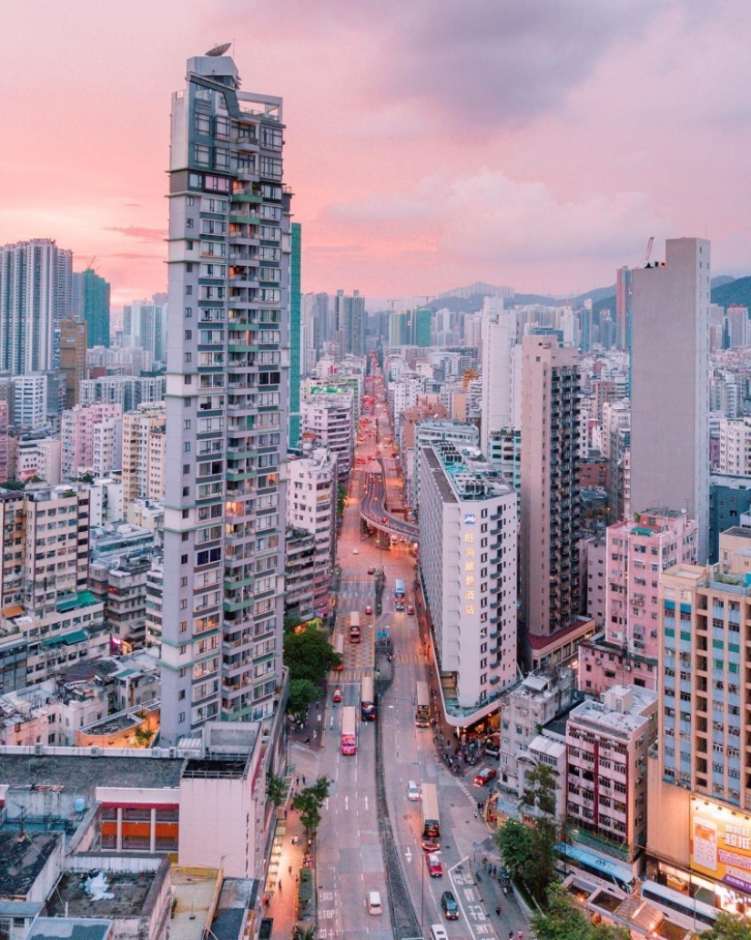 Dizzying Hong Kong in Victor Cheng's photographs