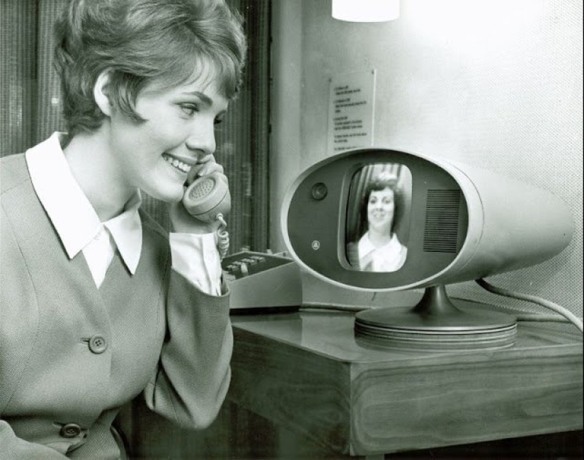 El antepasado de Skype y FaceTime: el primer teléfono de videófono en el que era posible verse el uno al otro