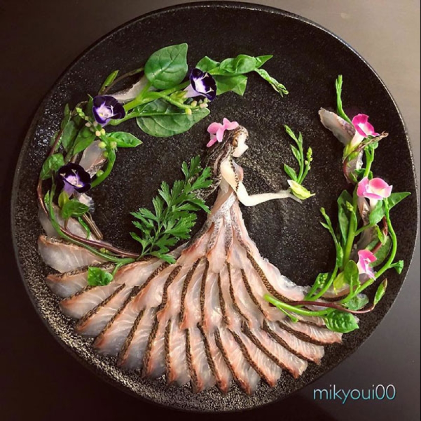 El arte culinario de placas: el chef Japonés se convierte corte el pescado en verdaderas obras maestras