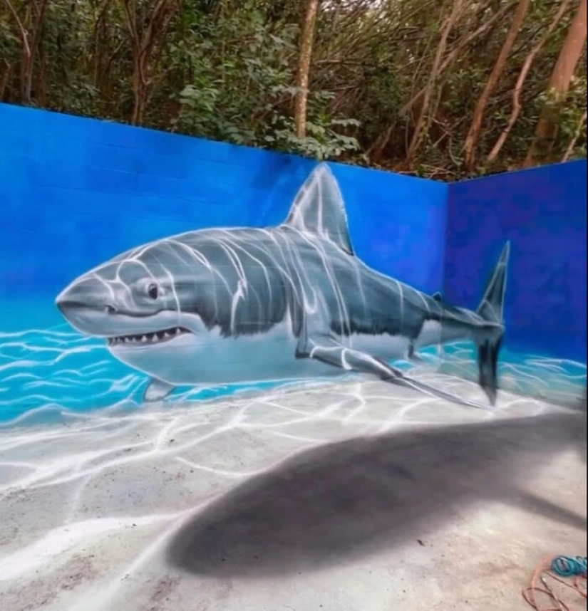 El artista crea murales 3D que prácticamente saltan de la pared.