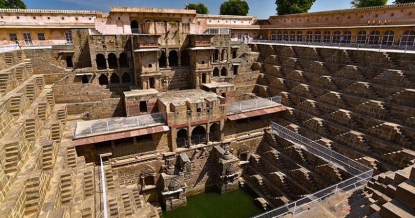 El Chand Baori step well es una estructura digna de ser llamada una maravilla del mundo