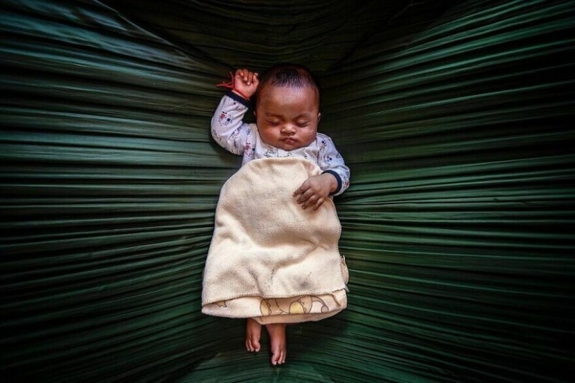 El fotógrafo ha mostrado cómo la infancia en diferentes partes del mundo