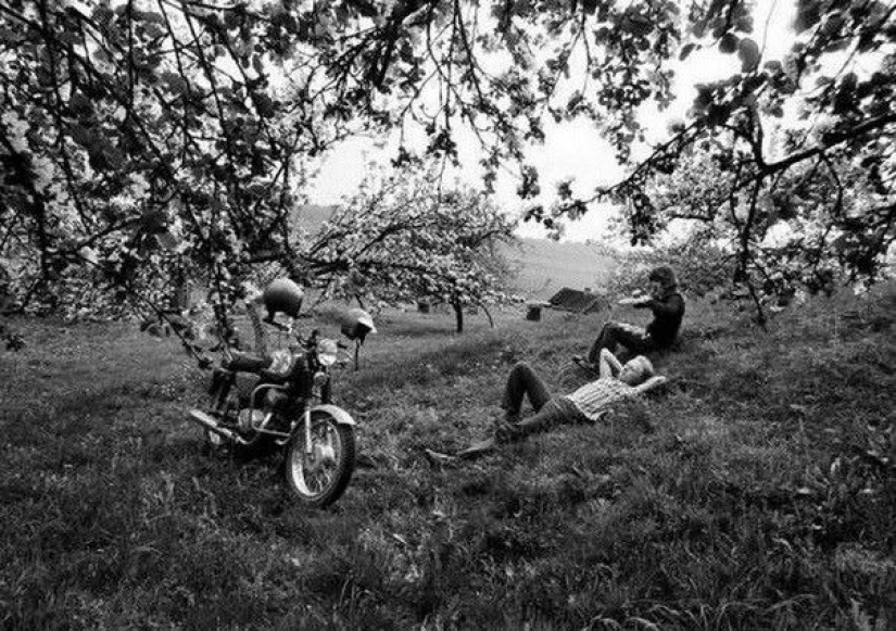 El fotógrafo Romualdas Rakauskas y sus crónicas de felicidad y bondad