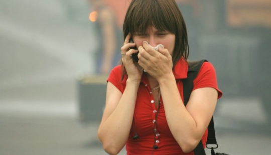 El humo de la Patria: la quema habitual de hojas resultó ser más peligrosa que fumar