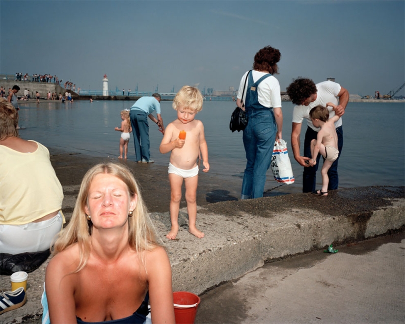 El último recurso: El Gris de la Clase Obrera Británica por Martin Parr