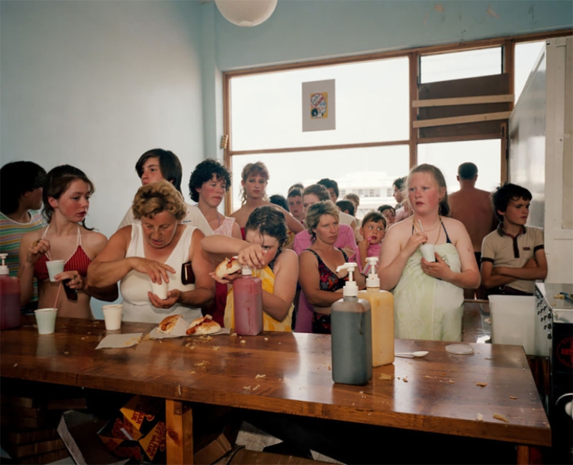 El último recurso: El Gris de la Clase Obrera Británica por Martin Parr