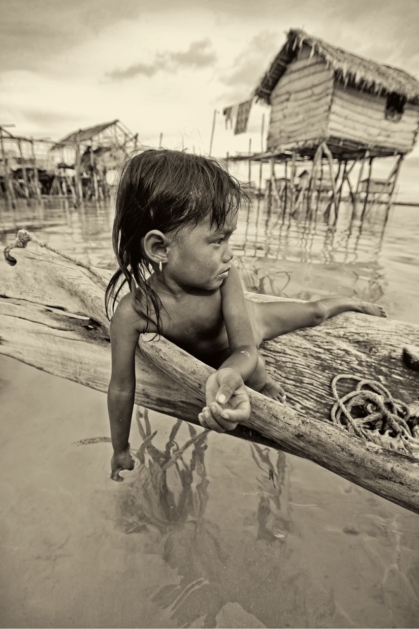 El mundo que desaparece de los gitanos del Mar