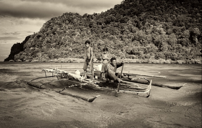 El mundo que desaparece de los gitanos del Mar