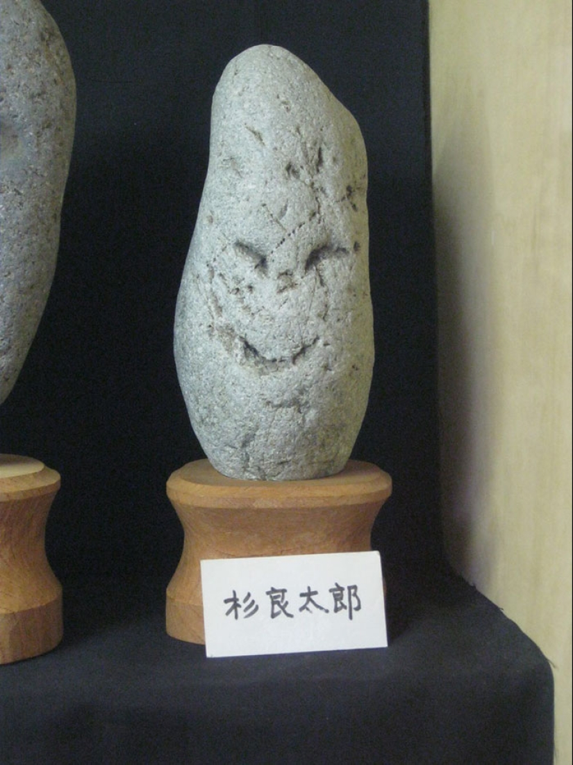 El Museo Tinsekikan de Japón colecciona piedras en forma de caras