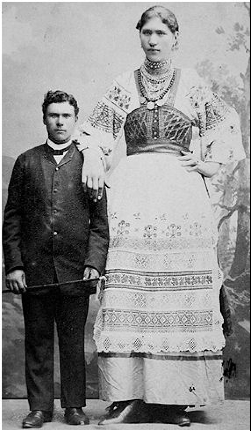 Elizabeth Lysko is the tallest girl of the Russian Empire, and possibly the world