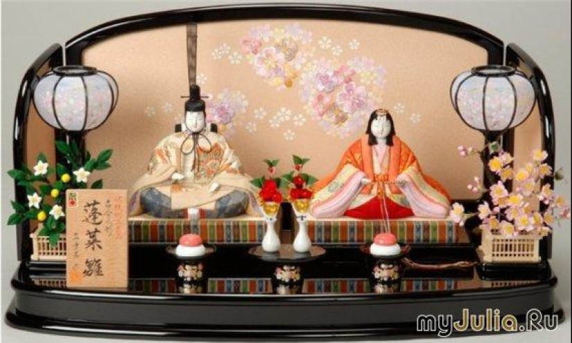 En Japón celebrar las niñas Hina Matsuri