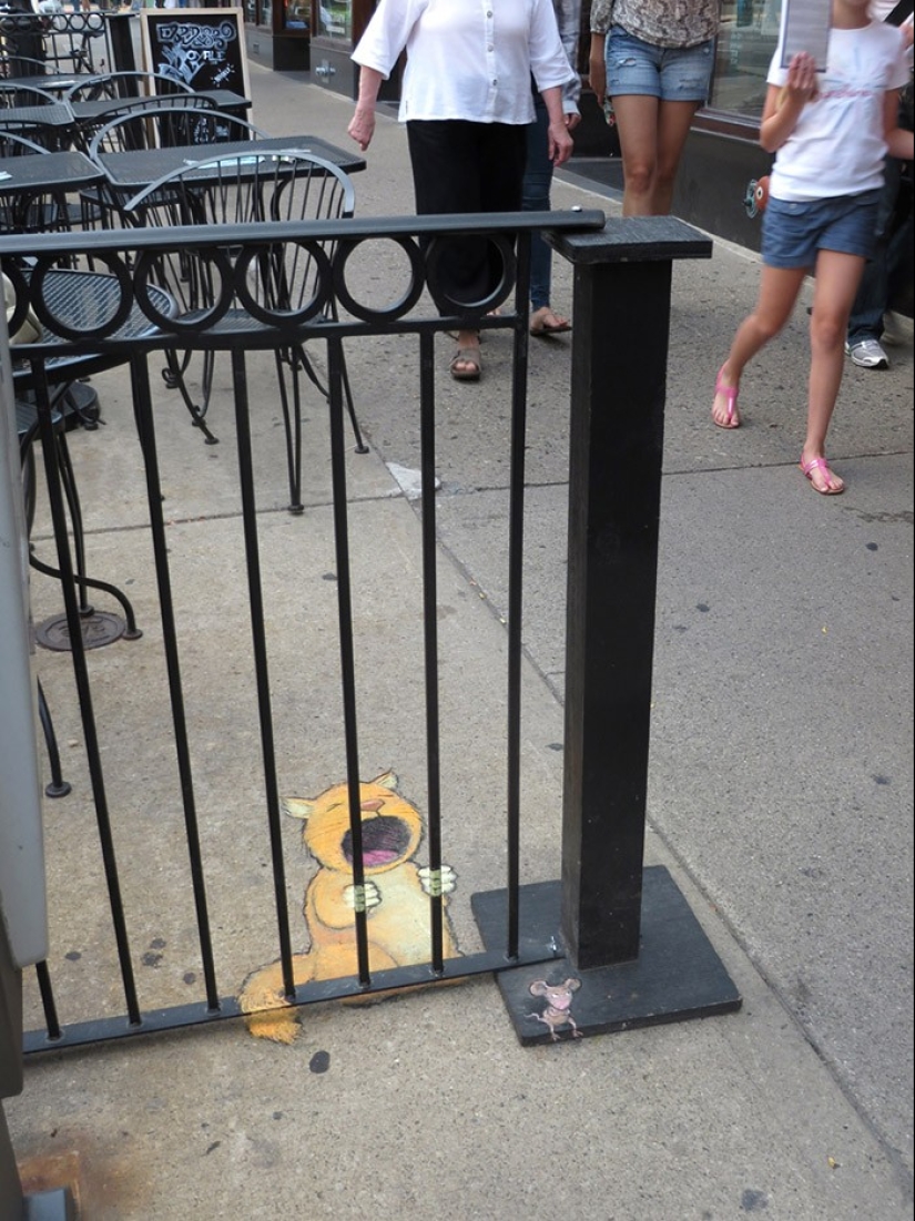 En las calles de la ciudad de Ann arbor se establecieron divertidos dibujos animados de la compañía