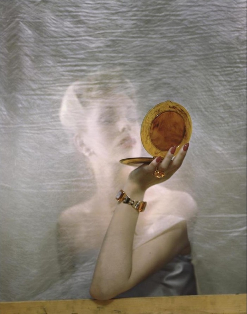 Erwin Blumenfeld — photographer of beautiful women