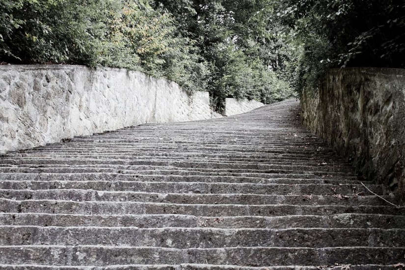 "Escalera de los muertos" en el campo de concentración austriaco de Mauthausen