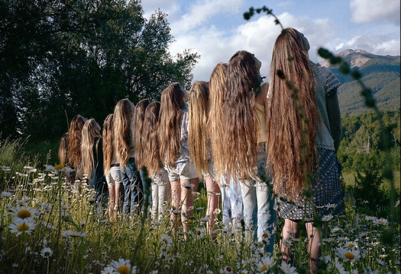 Este fotógrafo argentino tomó 11 retratos únicos de mujeres de pelo largo