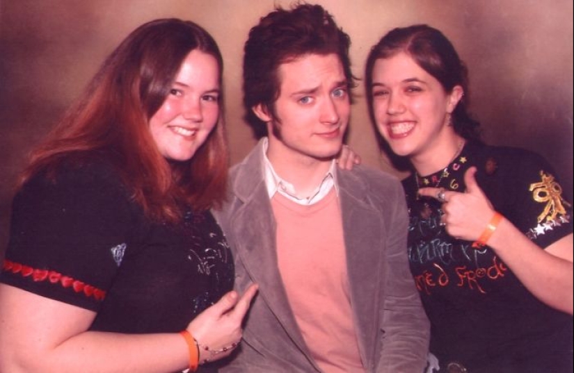 Este Tipo No Te Enviará a Mordor: Elijah Wood es un maestro de selfies conmovedores con Fans